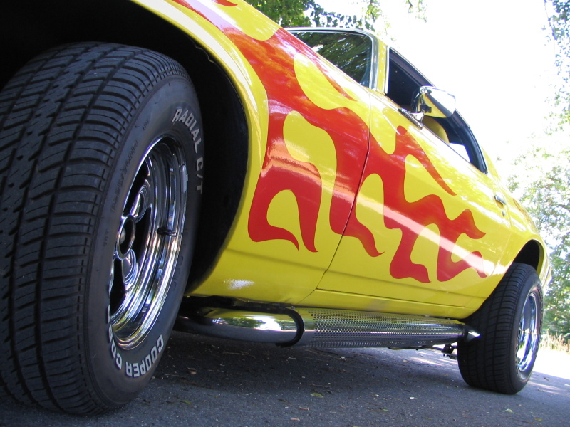 7. double six US-classic car meet 