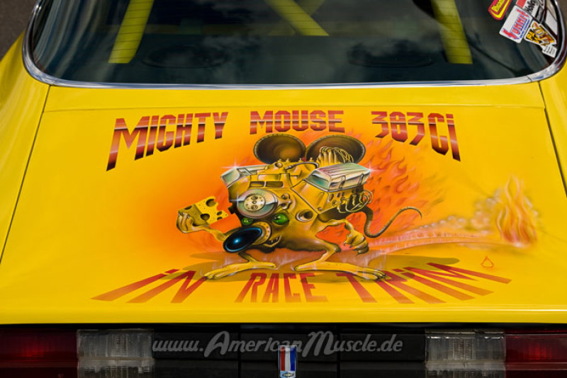 7. double six US-classic car meet