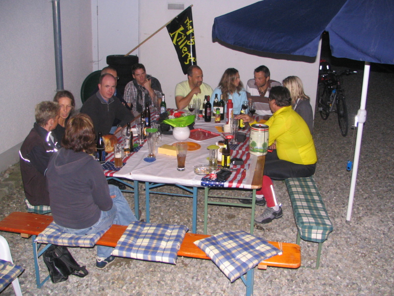 "The Pigdog Killers", "US-CUSTOM-CRUISER" und Familie