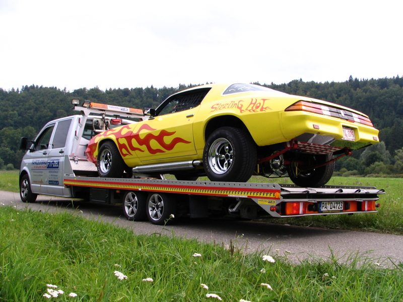 1. American Car & Harley Meeting 