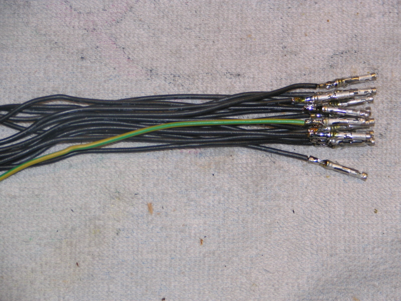 Vorbereitungen für die Anschlussbuchse des Koffers