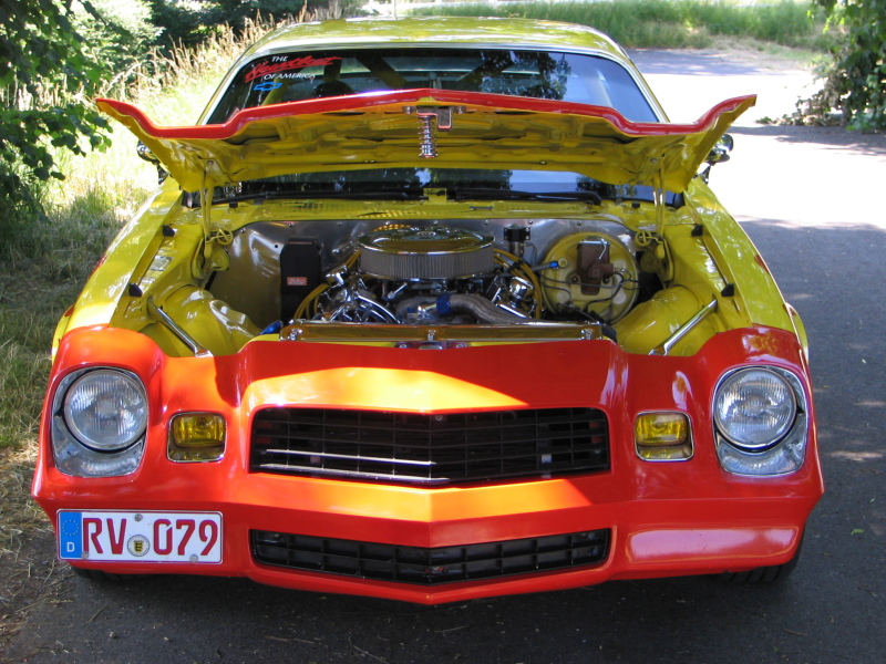 7. double six US-classic car meet 