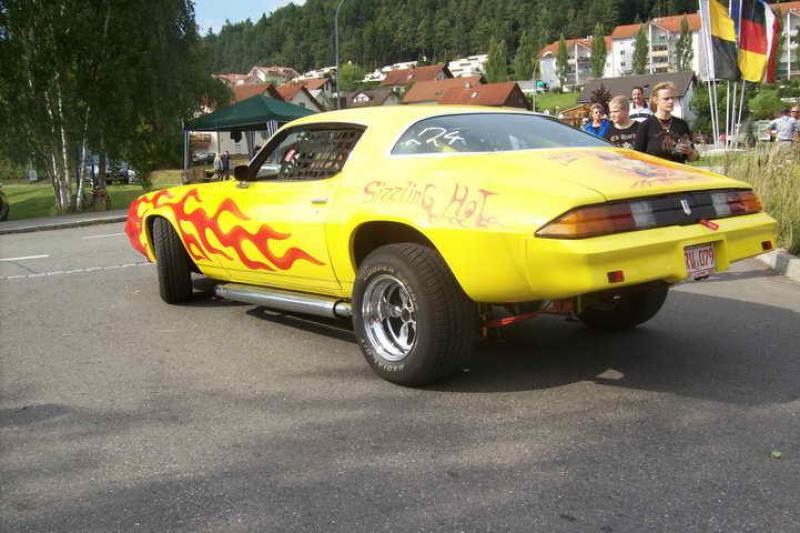 1. American Car & Harley Meeting