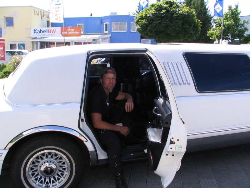 7. double six US-classic car meet 