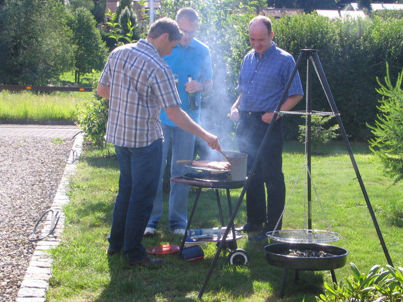 "The Pigdog Killers" am Grill